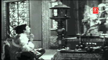 Maa Teri Mamta Kitni Pyari Lyrics - Kumkum | Daljeet | Maruti | Prabodh Chandra Dey (Manna Dey)