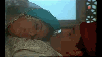 maaTii re maaTii re Lyrics - Milind Gunaji | Nirmal Pandey | Shabana Azami | Lata Mangeshkar