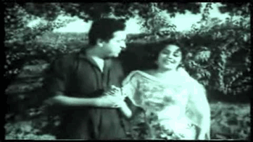 mahalon men rahane vaalii dil hai gariib kaa Lyrics - Chandrashekhar | Kumkum | Sheikh Mukhtar | Lata Mangeshkar | Talat Mahmood