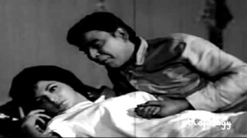 Mai Albela Homeguard Lyrics - I.S. Johar | Ulhas | Sapru | Mohammed Rafi