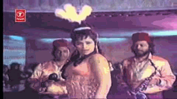Mai Shama Kaha Lyrics - Nirupa Roy | Saira Banu | Ranjeet | Asha Bhosle
