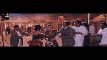 Main Albeli Lyrics - Rekha | Manoj Bajpai | Shakti Kapoor | Kavita Krishnamurthy | Sukhwinder Singh