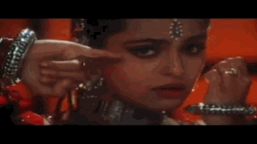 Main Ho Gayi Athara Saal Ki Lyrics - Juhi Chawla | Paresh Rawal | Jackie Shroff | Bela Sulakhe | Ila Arun