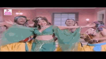 Main Hu Dukhtar E Angoor Lyrics - Helen | Jagdeep | Padma Khanna | Asha Bhosle