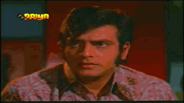 Main Tumko Dekhti Hoon Lyrics - Dharmendra | Shatrughan Sinha | Jeetendra | Asha Bhosle