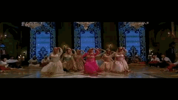 Main Vari Vari Lyrics - Aamir Khan | Kirron Kher | Rani Mukerji | Kavita Krishnamurthy | Reena Bhardwaj