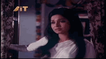 Maine Barson Neer Bahaaye Lyrics - Sanjeev Kumar | Rakhi | Lata Mangeshkar