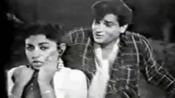 Maine Pee Hai Pee Hai Lyrics - Shammi Kapoor | Anwar | Achla Sachdev | Mohammed Rafi