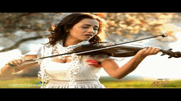 Majboor Tu Bhi Kahin Lyrics - Aftab Shivdasani | Tia Bajpai | Sagar Saikia | Amit Mishra