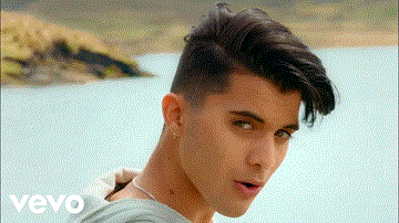 Mamita Lyrics - CNCO | English Song
