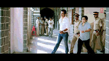 Mann Kunto Maula Lyrics - Sonu Sood | Naseeruddin Shah | Vinay Pathak | Raga Boys