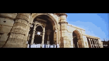 Maula Wa Sallim Lyrics - Shraddha Kapoor | Aditya Roy Kapur | A.R. Ameen