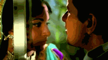 Mehboob Mere Lyrics - Vikram | Waheeda Rehman | Mumtaz | Lata Mangeshkar | Mukesh