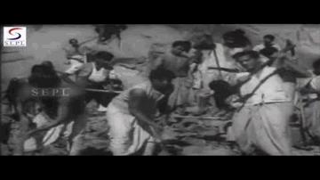 Mehnat Se Mat Dar Bande Lyrics - Nirupa Roy | Rehman | Pradeep Kumar | Prabodh Chandra Dey (Manna Dey) | S.Balbir