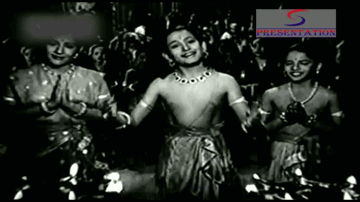 Mera Deepak Jug Jug Jale Lyrics - Jeevan | Leela Mishra | Shashi Kapoor | Lalita Deulkar