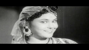 Mera Husn Lutane Aaya Lyrics - Ranjan | M K Radha | Yashodhara Katju | Moti B. A. | Zohrabai Ambalewali