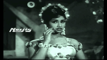 Mera Saiyya Pyar Na Jane Lyrics - Helen | Anwar | Bhagwan | Lata Mangeshkar