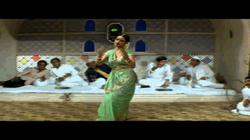 Mere Ghunghroo Mujhe De Do Lyrics - Rekha | Raj Babbar | Shatrughan Sinha | Asha Bhosle