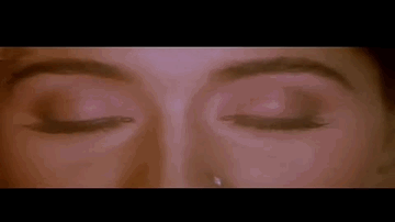 Mere Hain Girdhar Gopal Lyrics - Himani Shivpuri | Parikshat Sahni | Upasna Khosla | Asha Bhosle