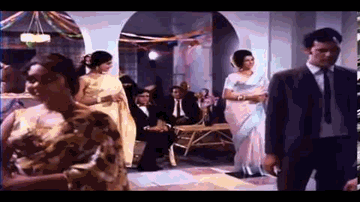 Mere Jeevan Saathi, Kali Thi Main To Pyaasi Lyrics - Veena | Sanjeev Kumar | Vyjayantimala | Lata Mangeshkar