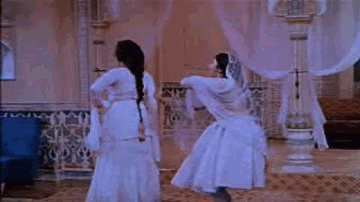 mere mahabuub men kyaa nahiin kyaa nahiin Lyrics - Ashok Kumar | Sadhna | Nimmi | Lata Mangeshkar | Asha