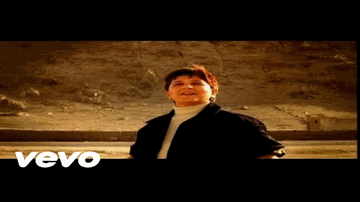 Mere Mathe Pe Lyrics - Falguni Pathak