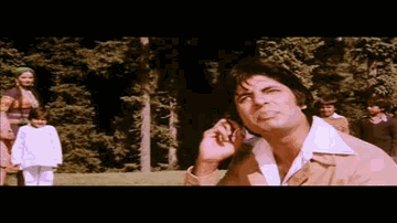 Mere Paas Aao Lyrics - Amitabh Bachchan | Rekha | Ajit | Master Ravi Sharma