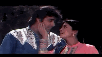 Meri Mohabbat Ke Lyrics - Juhi Chawla | Satish Shah | Jankidas | Alka Yagnik | Mohammed Aziz