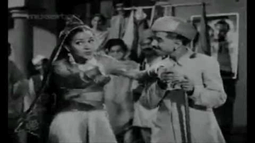 Mhari Gali Maa Aao Lyrics - Kamini Kaushal | Dev Anand | Shyam | Lata Mangeshkar