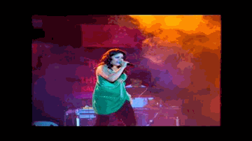 Mile Na Tu Lyrics - Rishi Kapoor | Dharmendra | Sudhanshu Pandey | Anupam Amod | Sunidhi Chauhan