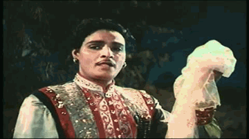 Milke Bhi Hum Mil Na Sake Lyrics - Helen | Mahipal | Ajit | Lata Mangeshkar | Talat Mahmood