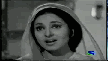 Milta Hai Kya Namaaz Mein Lyrics - Azra | Chandramohan | Rajpal | Asha Bhosle