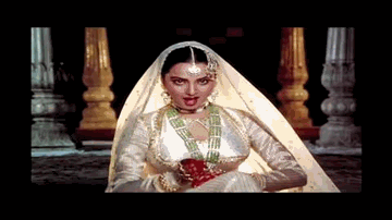 mohabbat mohabbat haay kiye jaa rahe hain Lyrics - Raveena Tandon | Jackie Shroff | Kalpana