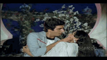 Mohabbat Rang Layegi Lyrics - Shakti Kapoor | Raj Babbar | Poonam Dhillon | Chandrani Mukherjee | Mohammed Rafi