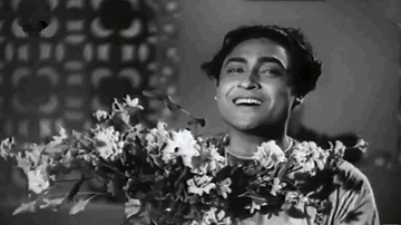 Mujhe Jo Khilaate Hai Lyrics - Ashok Kumar | Veena | Murad