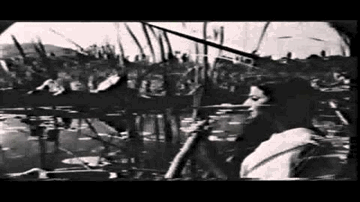 Mujhe Neend Aa Gayi Thi Lyrics - Tanuja | Sanjeev Kumar | Bela Bose | Asha Bhosle