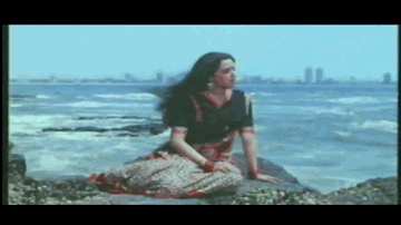Mujhe Zindagi Ki Dua Na De Lyrics - Raaj Kumar | Aruna Irani | Hema Malini | Lata Mangeshkar