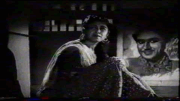 Mujhko Baar Baar Yaad Na Aa Lyrics - Ashok Kumar | Kishore Kumar | Padmini | Asha Bhosle