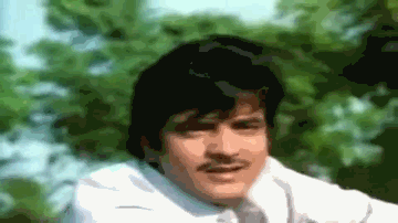 musaafir huuN yaaron, naa ghar hai naa Thikaana Lyrics - Pran | Shashikala | Lalita Pawar | Kishore Kumar