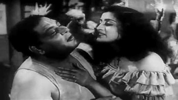 My Dear Mummy Nahin Hai Lyrics - Nutan | Nasir Khan | Gope | Mohammed Rafi | Shamshad