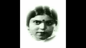 Na Main Dil Ki Baat Lyrics - Kumari Naaz | Geeta Bali | Tun Tun | Rajkumari Dubey