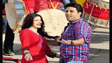 Nach Le Nach Le Lyrics - Ajay Devgan | Abhishek Bachchan | Prachi Desai | Shreya Ghoshal | Sukhwinder Singh