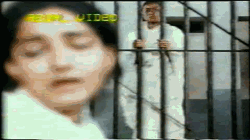 Nanhe Munne Raja Ko Lyrics - Lalita Pawar | Mohan Choti | Jaya Bhaduri | Asha Bhosle