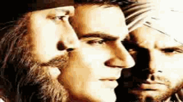 Neeche Saari Duniya Lyrics - Arbaaz Khan | Sohail Khan | Jackie Shroff | Harshdeep Kaur | Roop Kumar Rathod