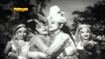 Nimbua Pe Aao Lyrics - Lalita Pawar | Jeevan | Ajit | Suman Kalyanpur
