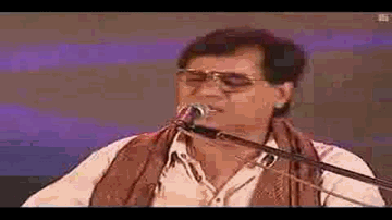 O Meri Laara Lu Lyrics - Ashok Kumar | Helen | Jagdeep | Asha Bhosle | Kishore Kumar