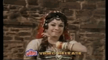 O Re Banke Sipahiya Ran Banke Lyrics - Helen | Hira Lal | Dheeraj Kumar | Asha Bhosle