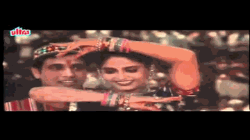 Paan Ka Ek Beeda Lyrics - Govinda | Shakti Kapoor | Bindu | Vinod Rathod