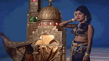 Parai Hoon Parai Meri Aarzoo Na Kar Lyrics - Asha Parekh | Shashi Kapoor | Bela Bose | Lata Mangeshkar