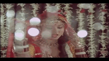 Parcha Mohabbat Ka Lyrics - Lalita Pawar | Indrani Mukherjee | Vinod Khanna | Asha Bhosle